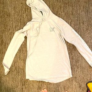 Grey hooded long sleeve Vineyard Vines t-shirt, good condition